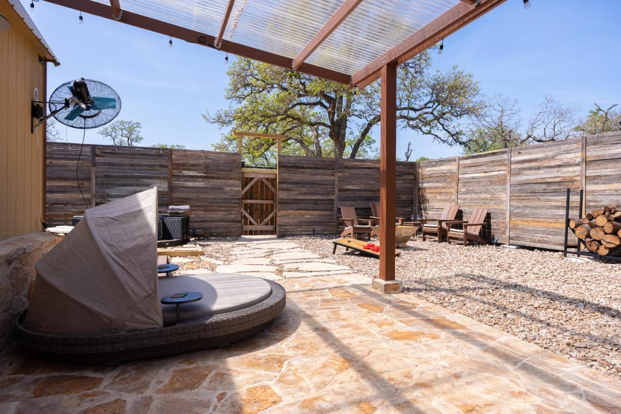 Romantic Tiny Luxury Retreat W Heated Pool, Sauna N Outdoor Shower In Wimberley 10 Acres Villa Екстериор снимка